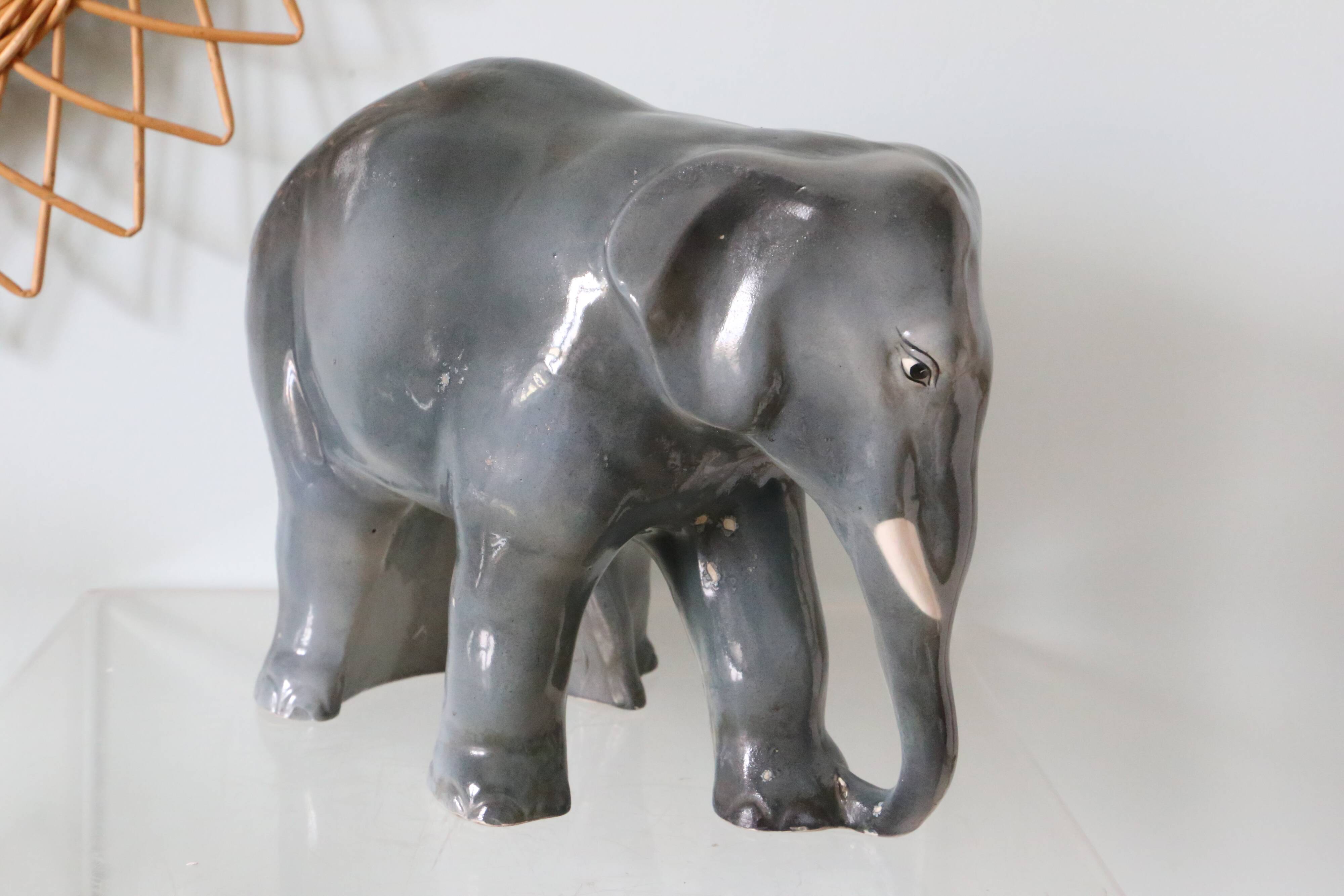 Ceramic elephant and baby elephant