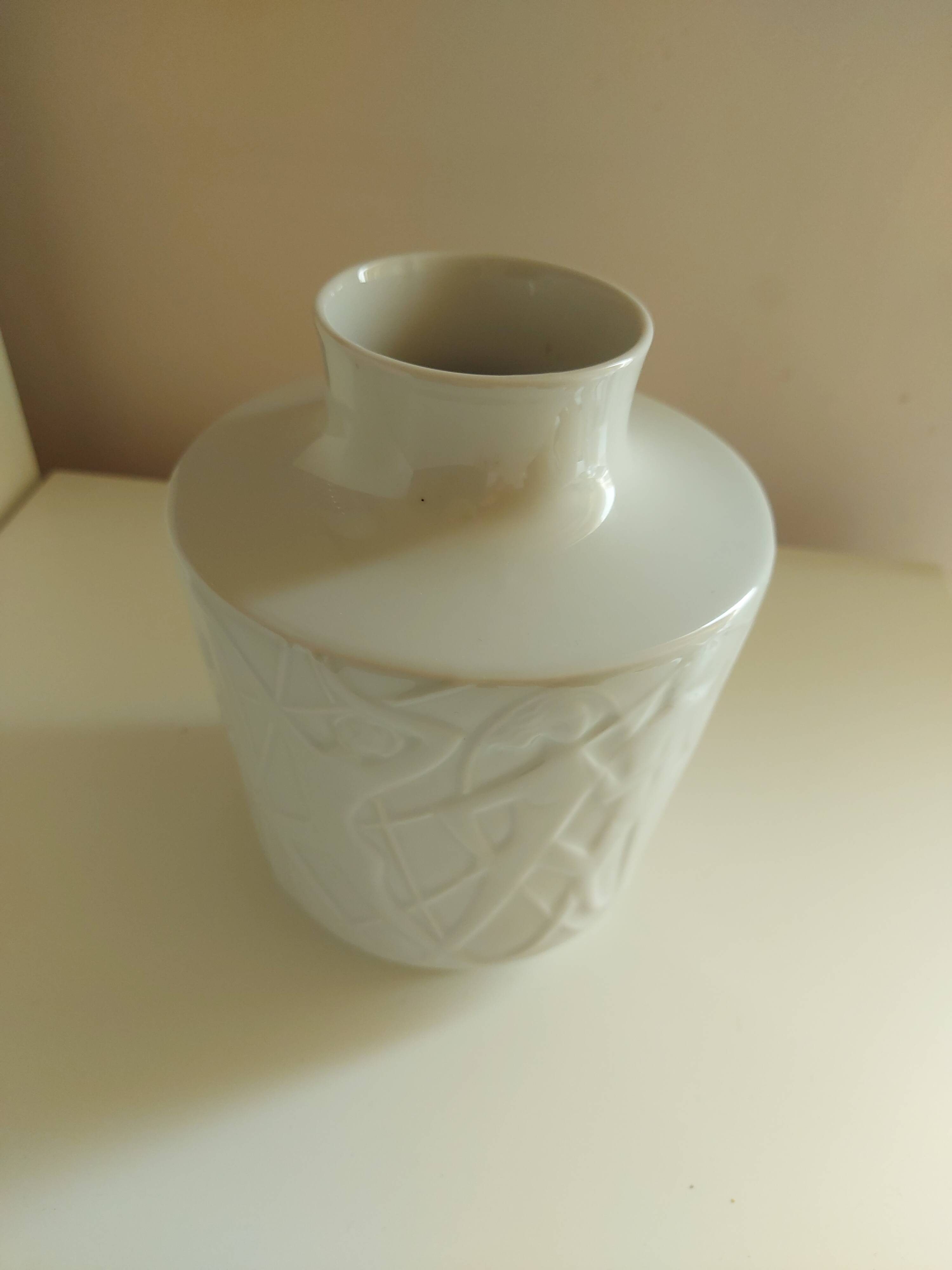 Edelstein ceramic vase, by Kurt Wendler