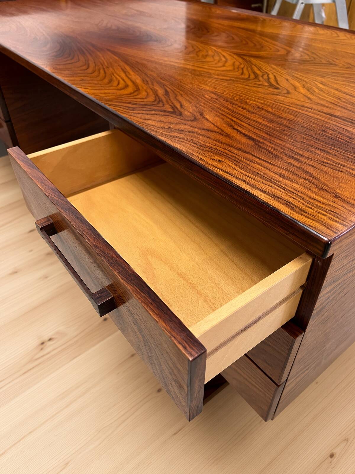 MidCentury Danish Rosewood Desk Torben Valeur & Henning Jensen for Dyrlund