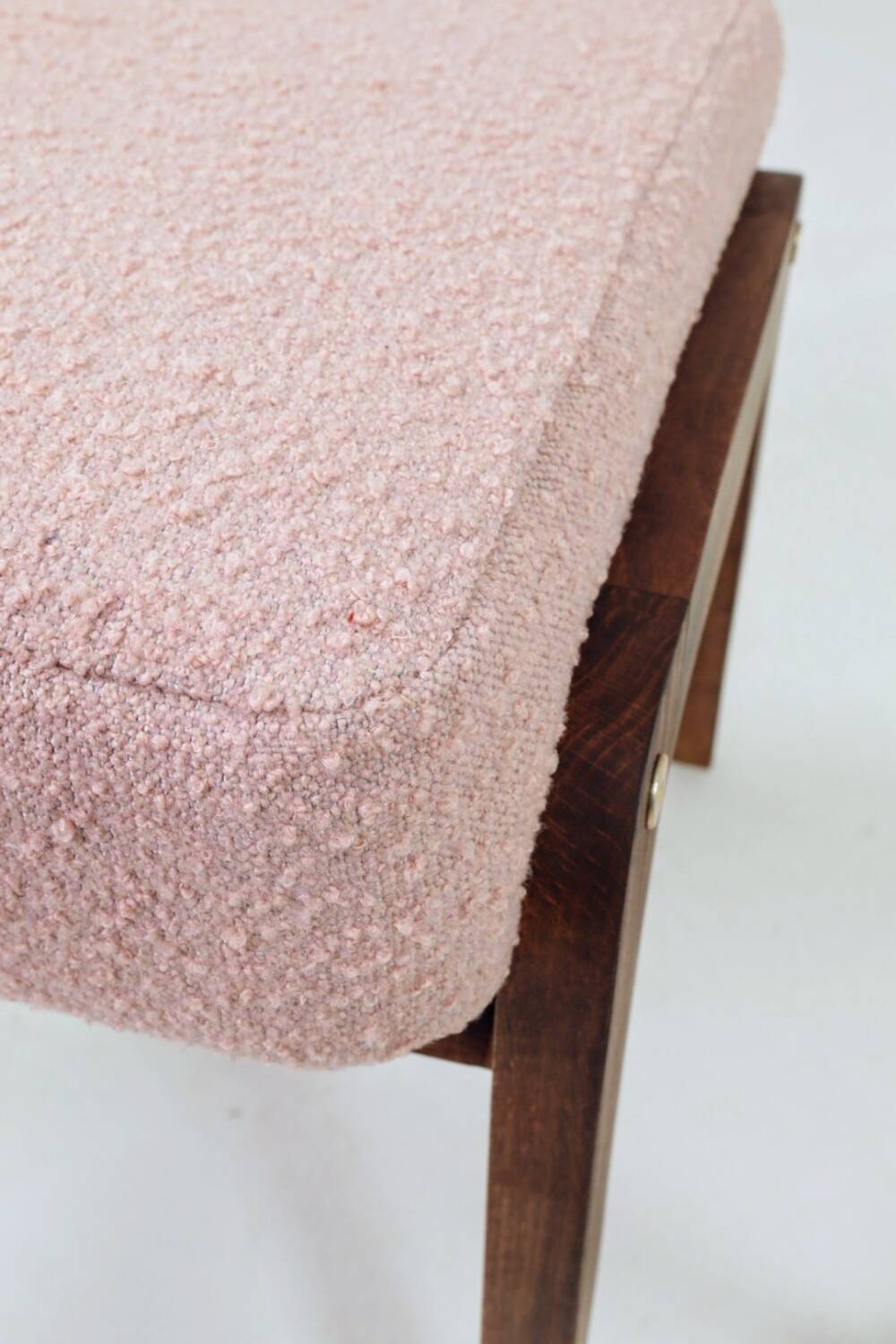 Vintage pink boucle tabouret modern design set of 2