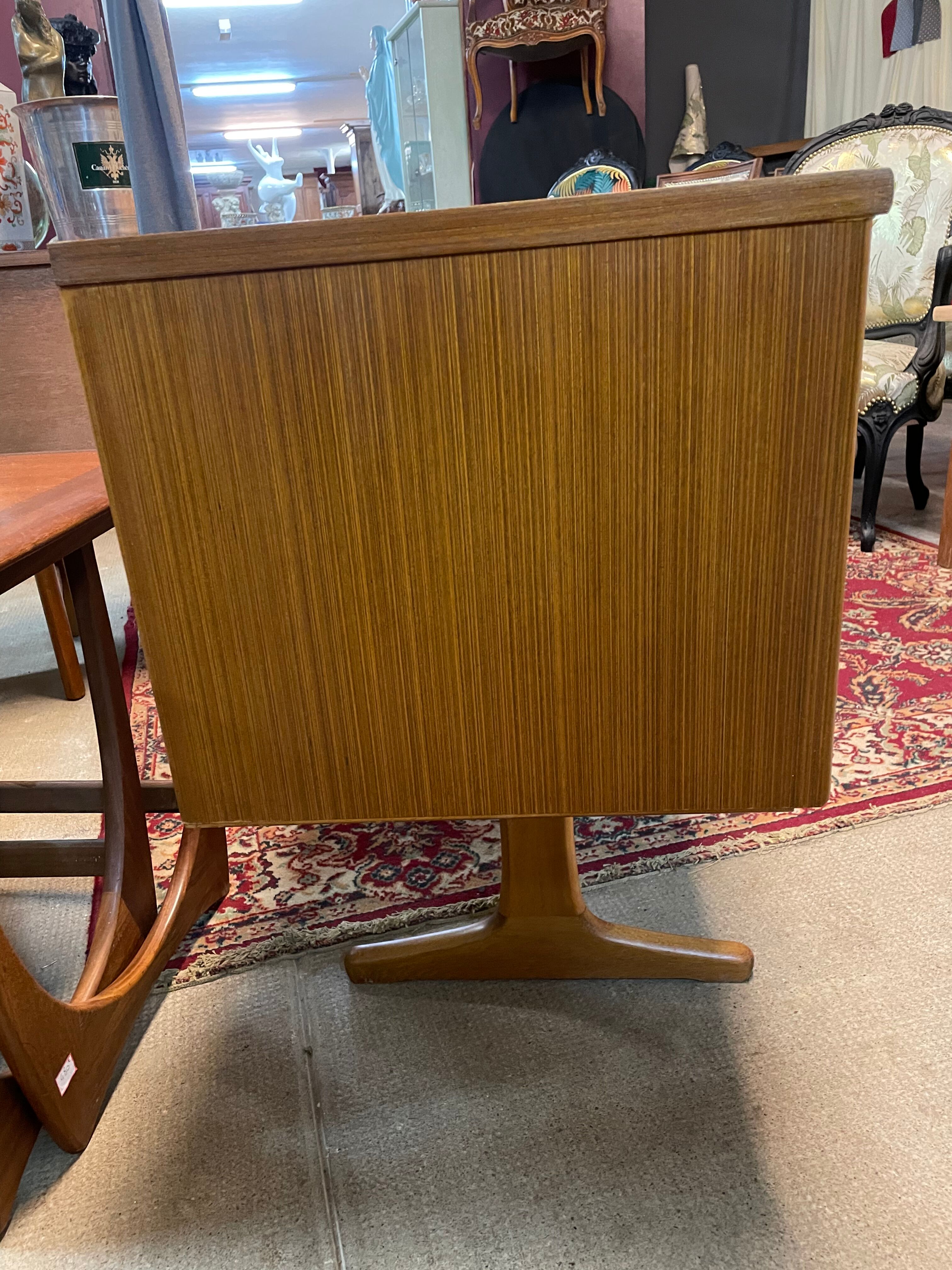 Vintage chest of drawers 6 drawers