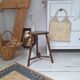 Tabouret tripode