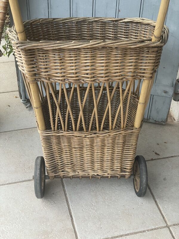 Old wicker log cart