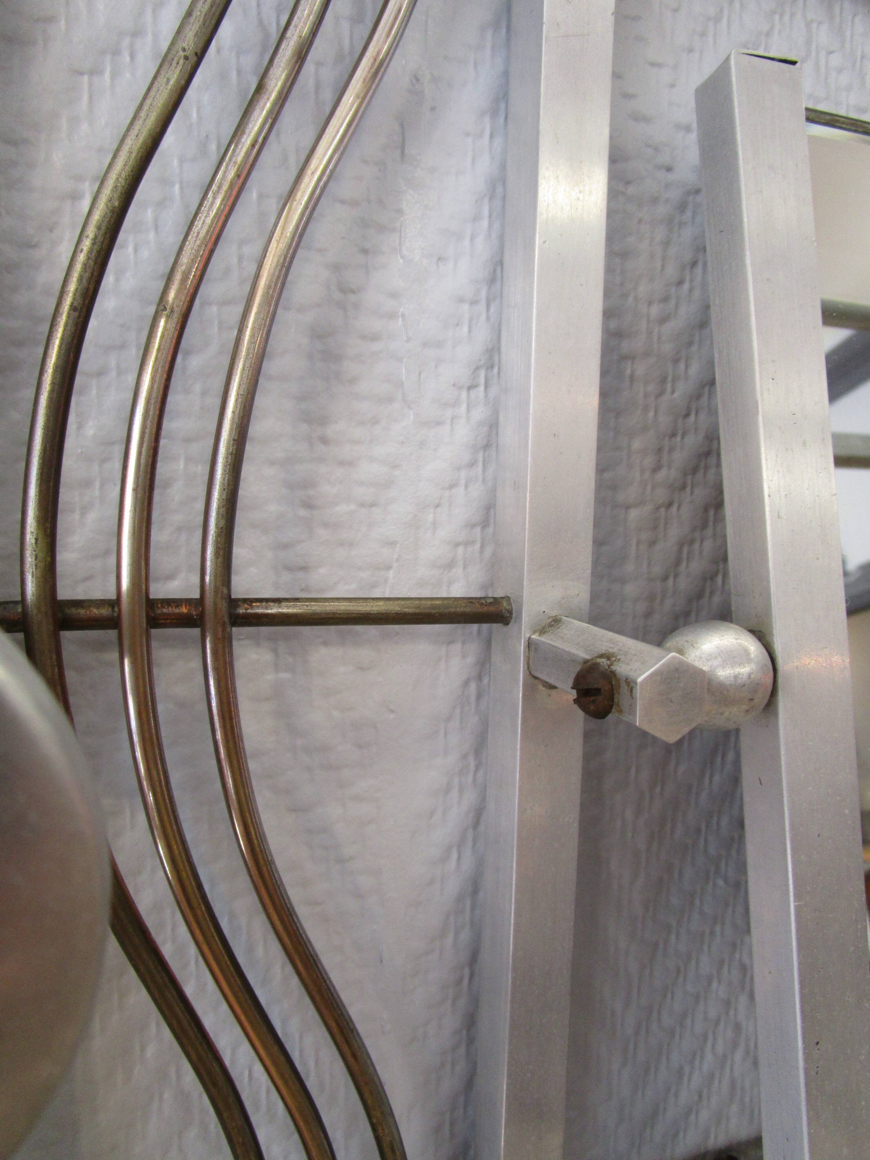 Hanger door-Hat wall aluminium with mirror 40 years