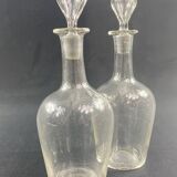 Paire de carafes en cristal XIXe pour cave à liqueur