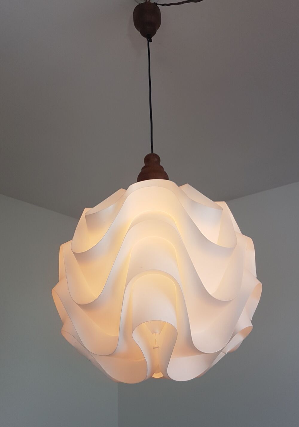 Suspension Sinus, design de Poul Christiansen