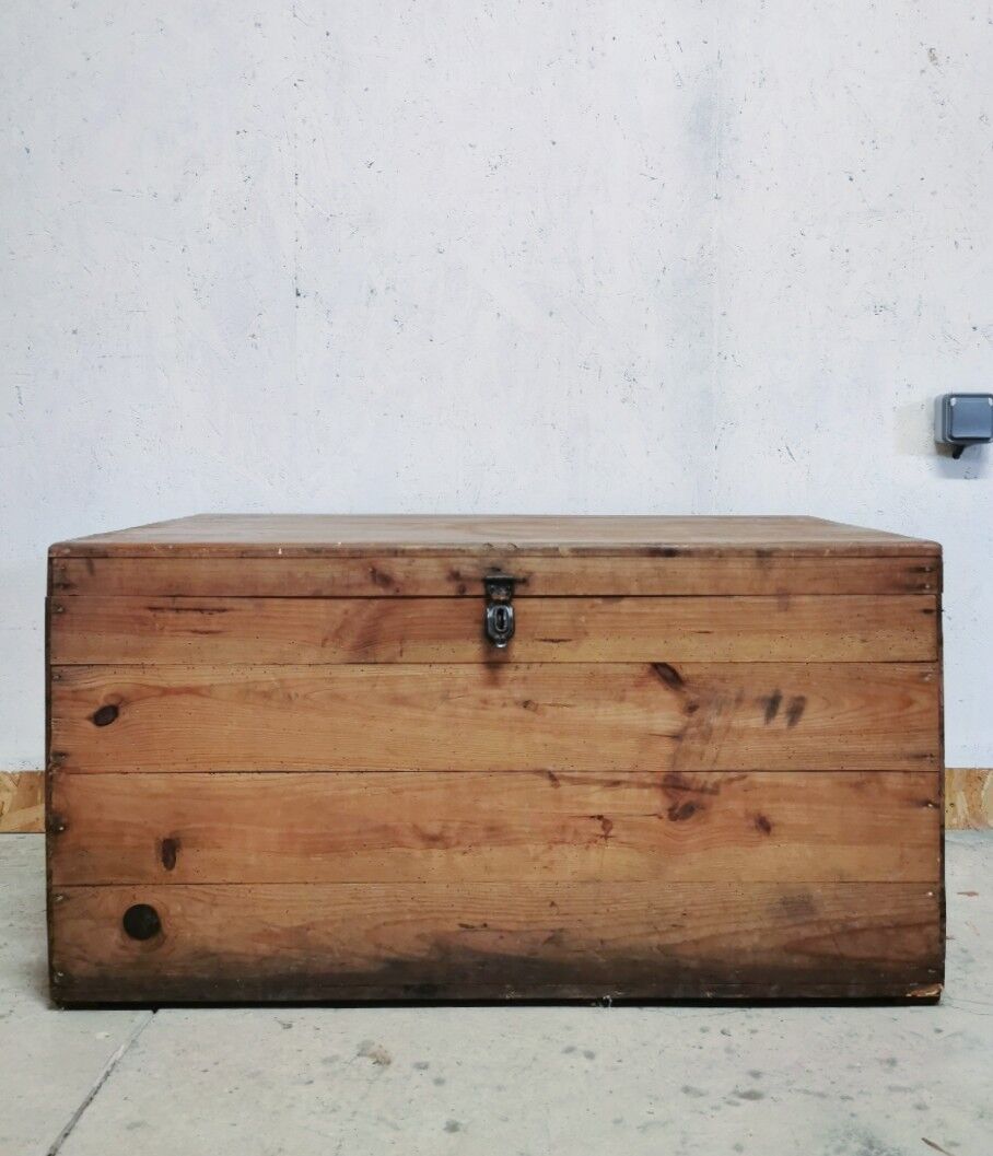 Wooden trunk