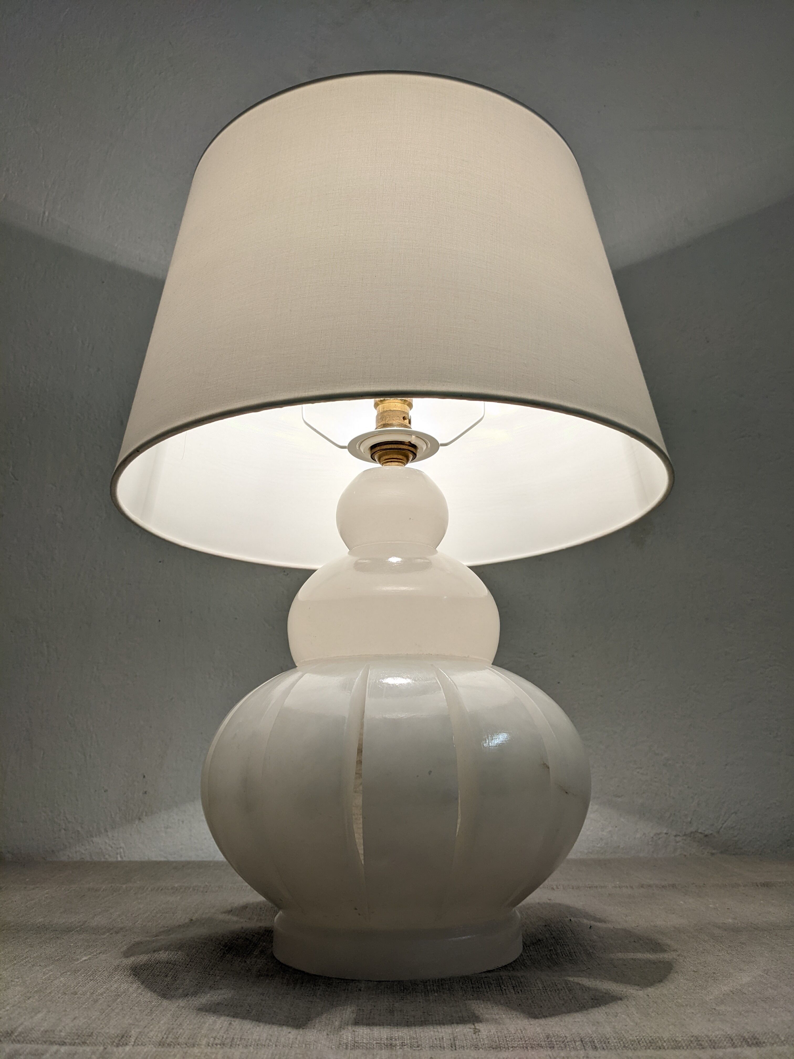 Alabaster ball lamp from the 60s/70s