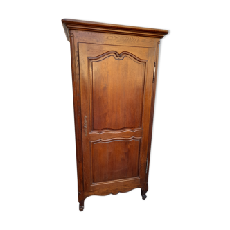Bonnetiere style Louis XV in oak