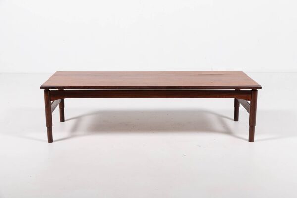 Table basse en placage de palissandre par Saporiti, Italie années 1960