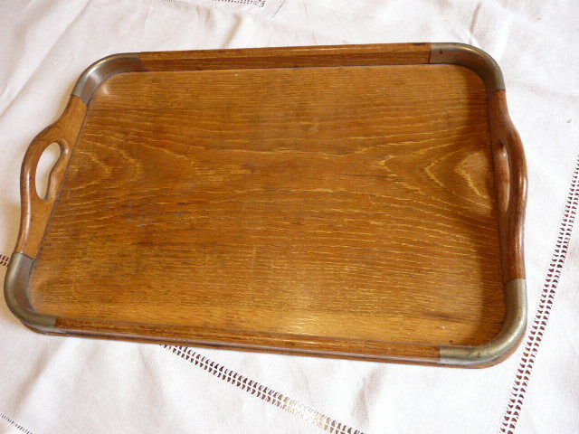 Serving tray in wood and art deco metal