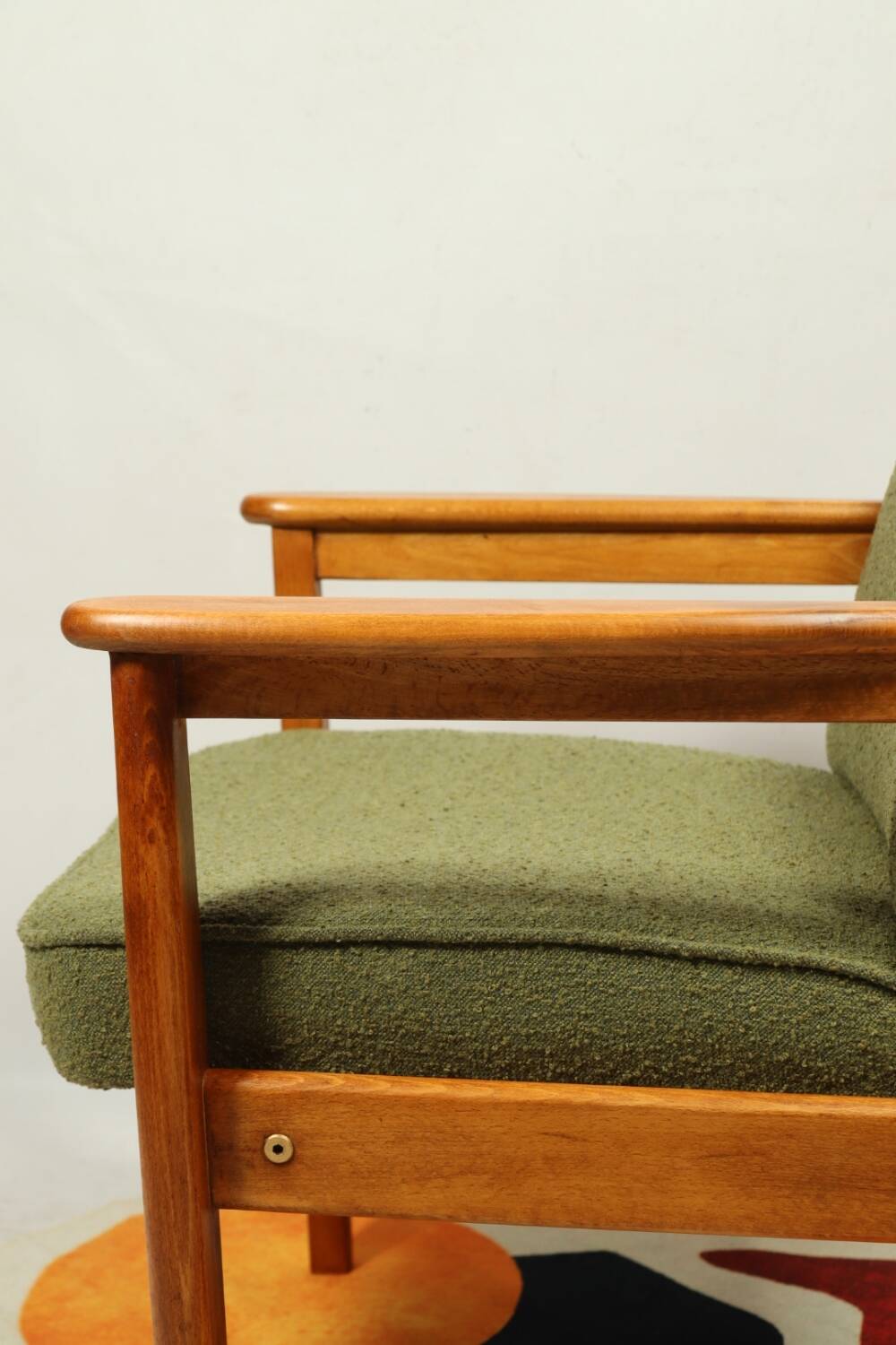 Fauteuil vintage vert boucle 1960 Scandinavian design