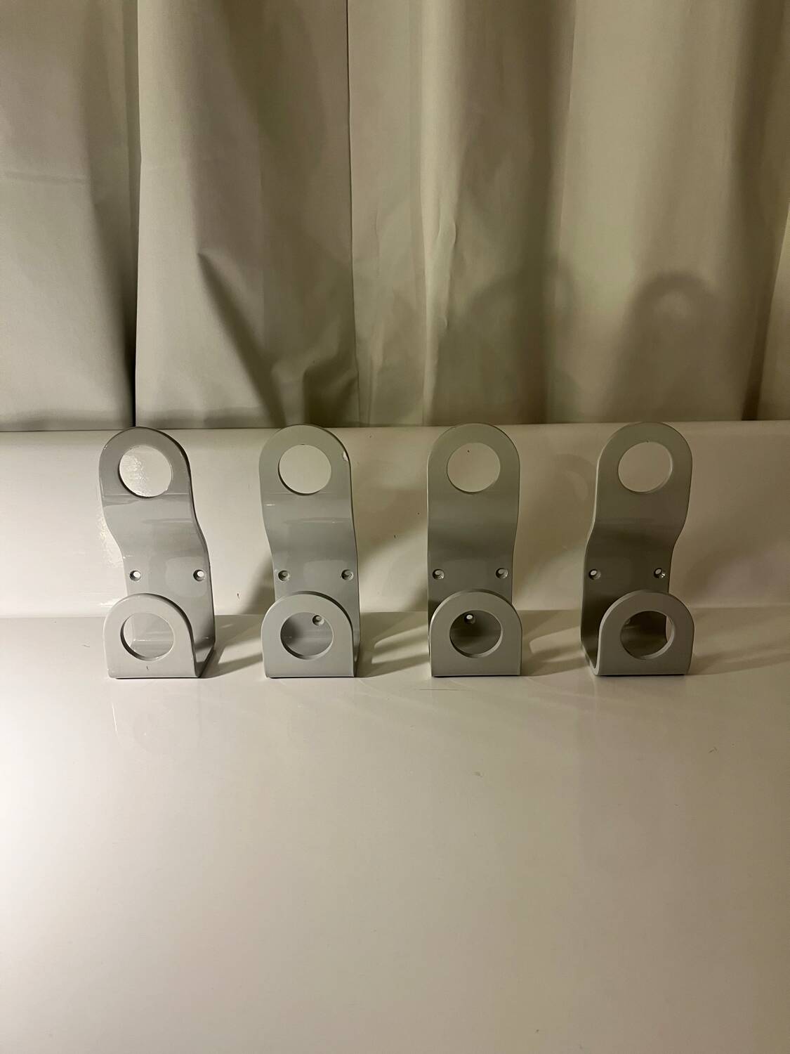 Lot de 4 patères – Étienne Fermigier – 1967 – Design français – Très b