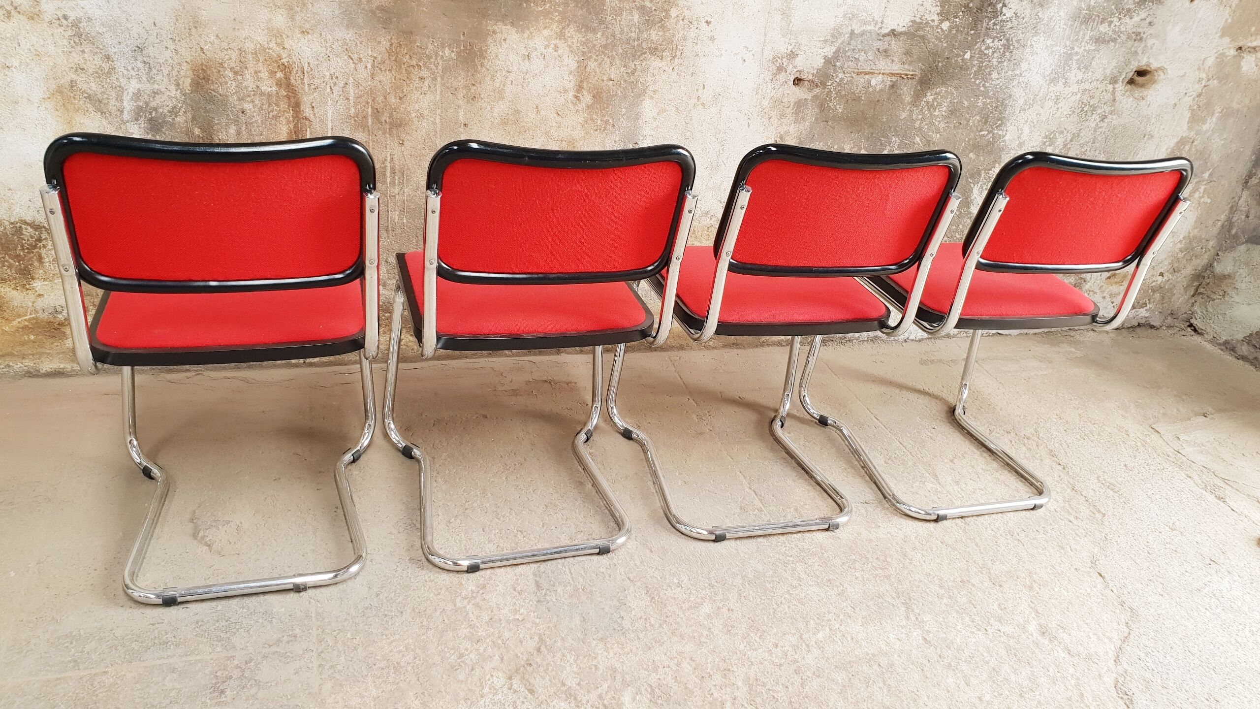 Chairs Marcel Breuer B 32