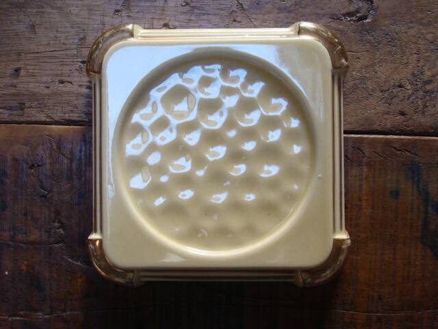 Art Deco ceramic coaster/bottle holder