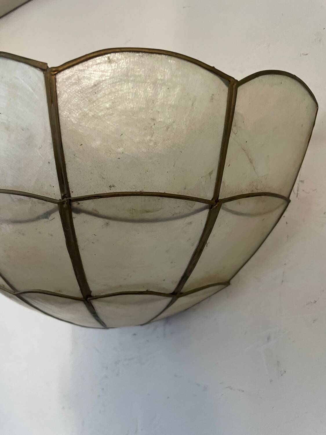 Pair of mother-of-pearl wall lights