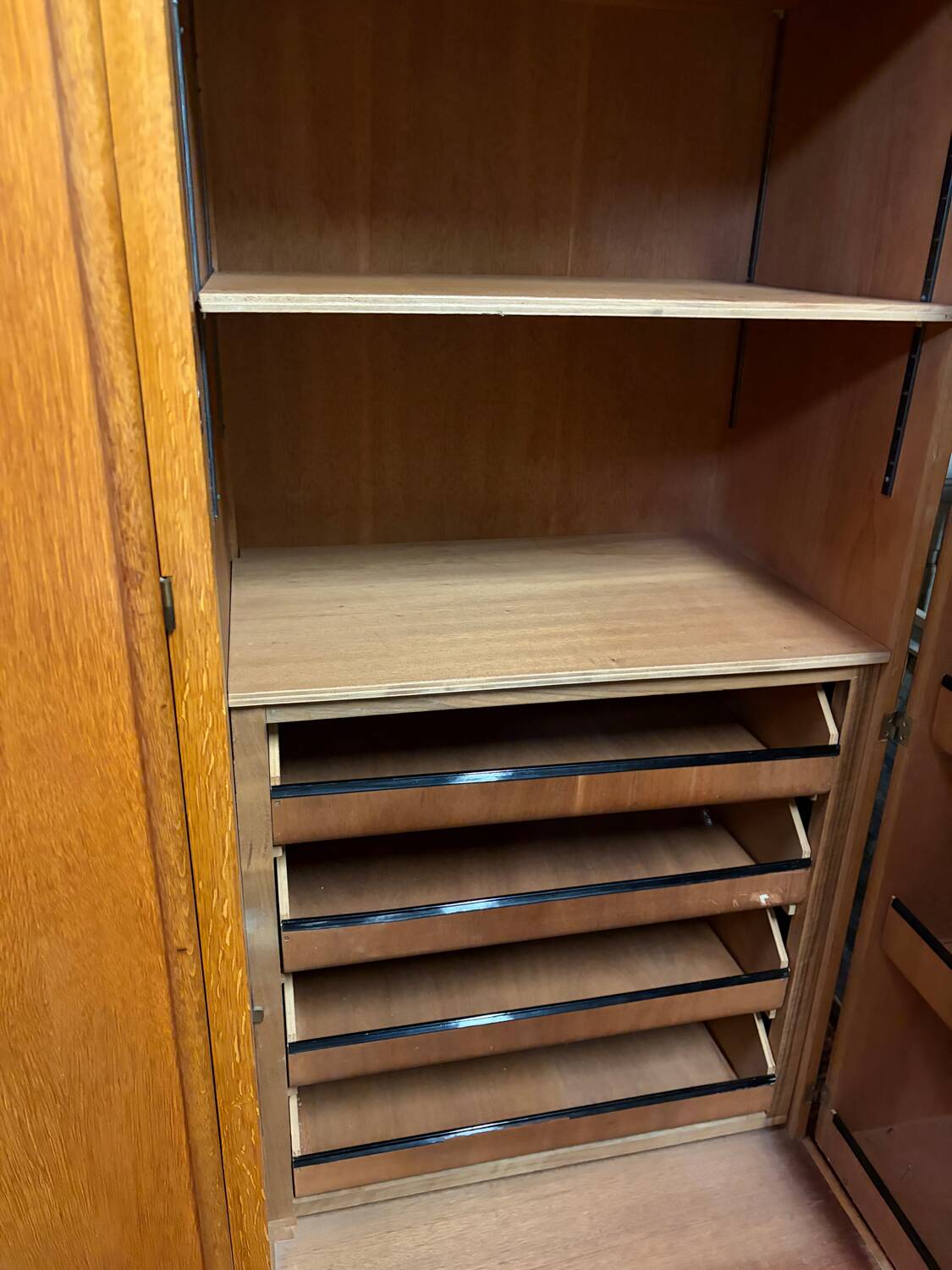 Armoire penderie dressing pied compas vintage design 60/70