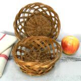 Pair of vintage bread baskets