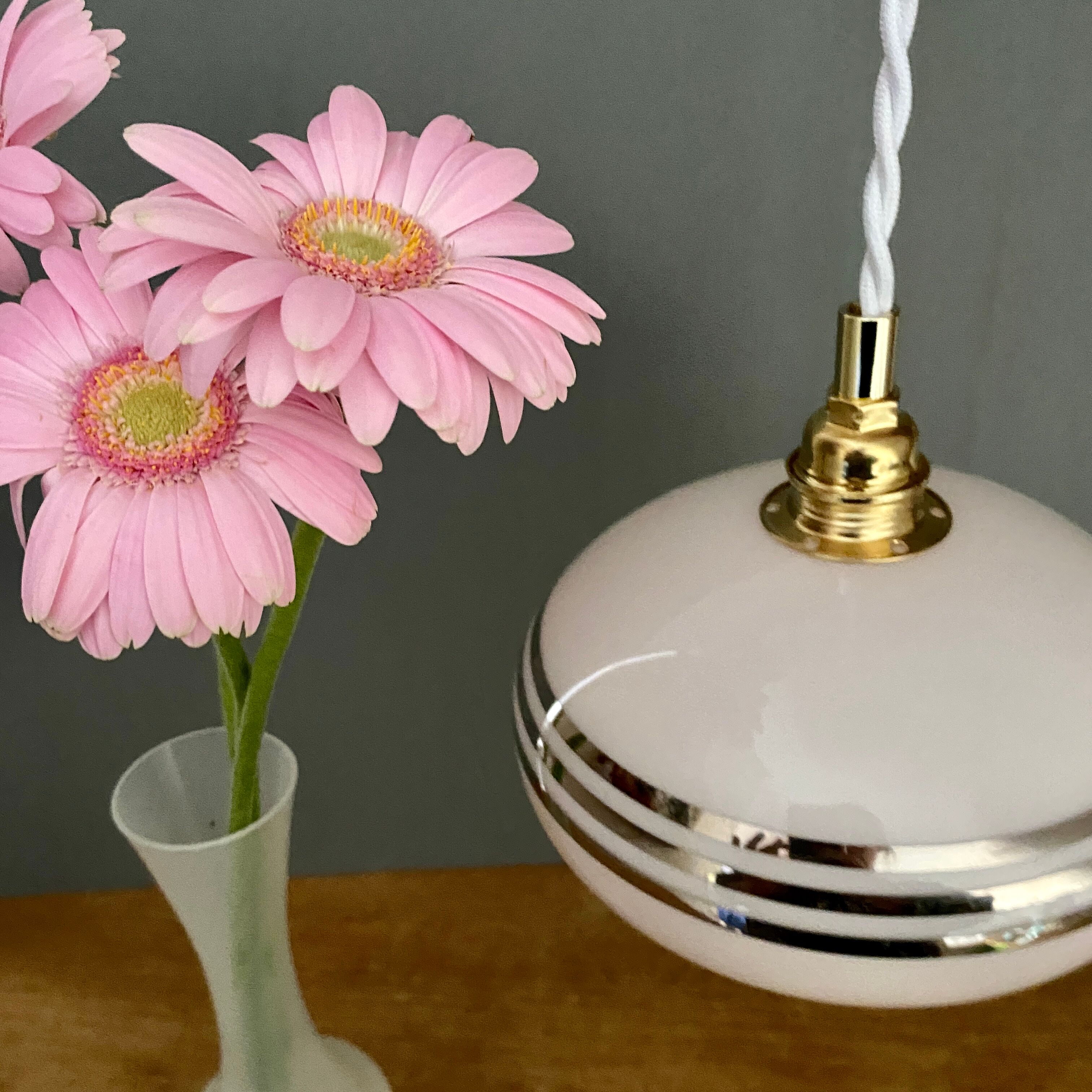 Vintage lamp in pale pink opaline and silver edging