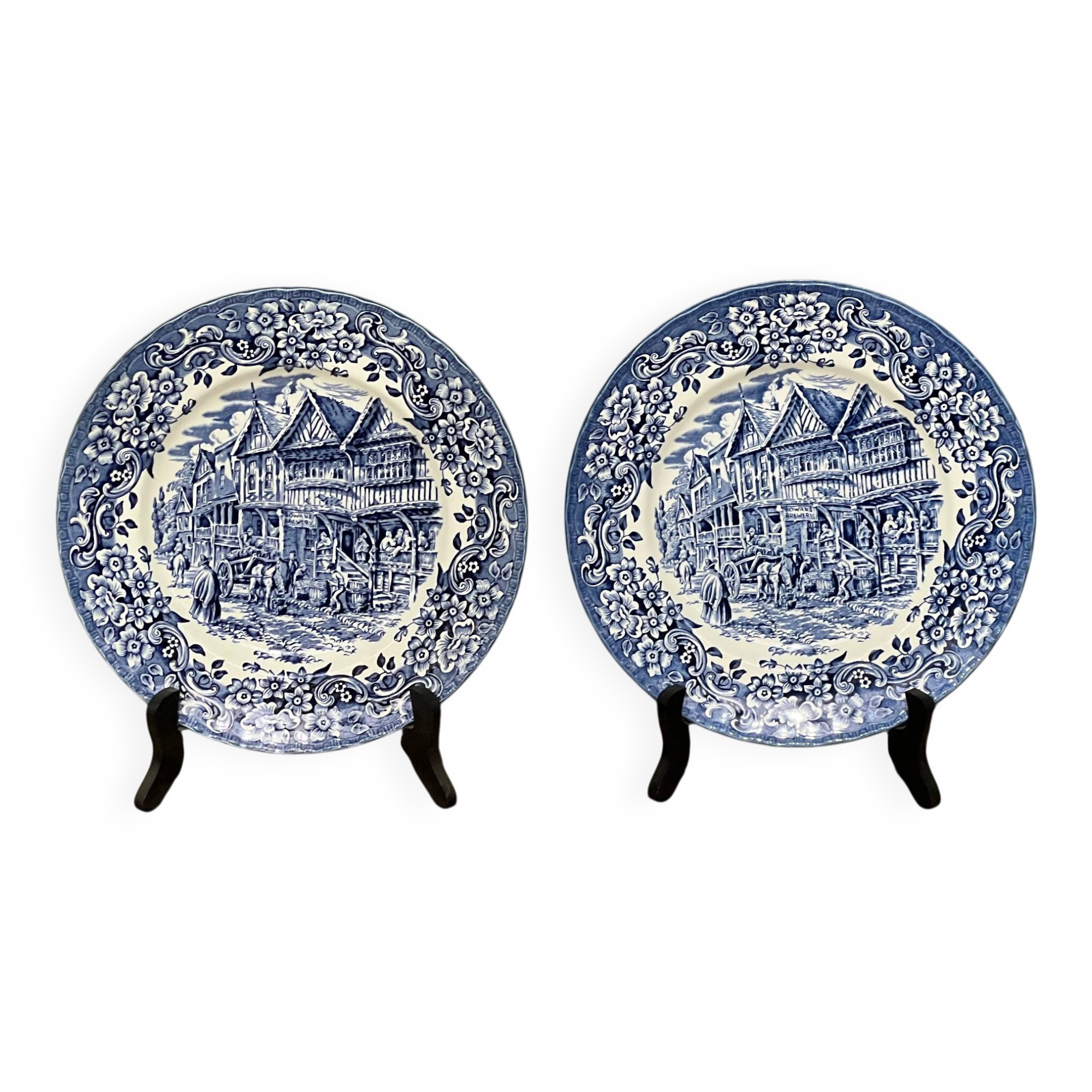 Pair of Royal Tudor Ware plates. England,