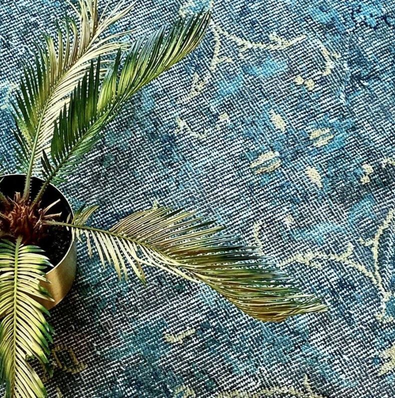 Vintage King carpet 246 x 138 cm