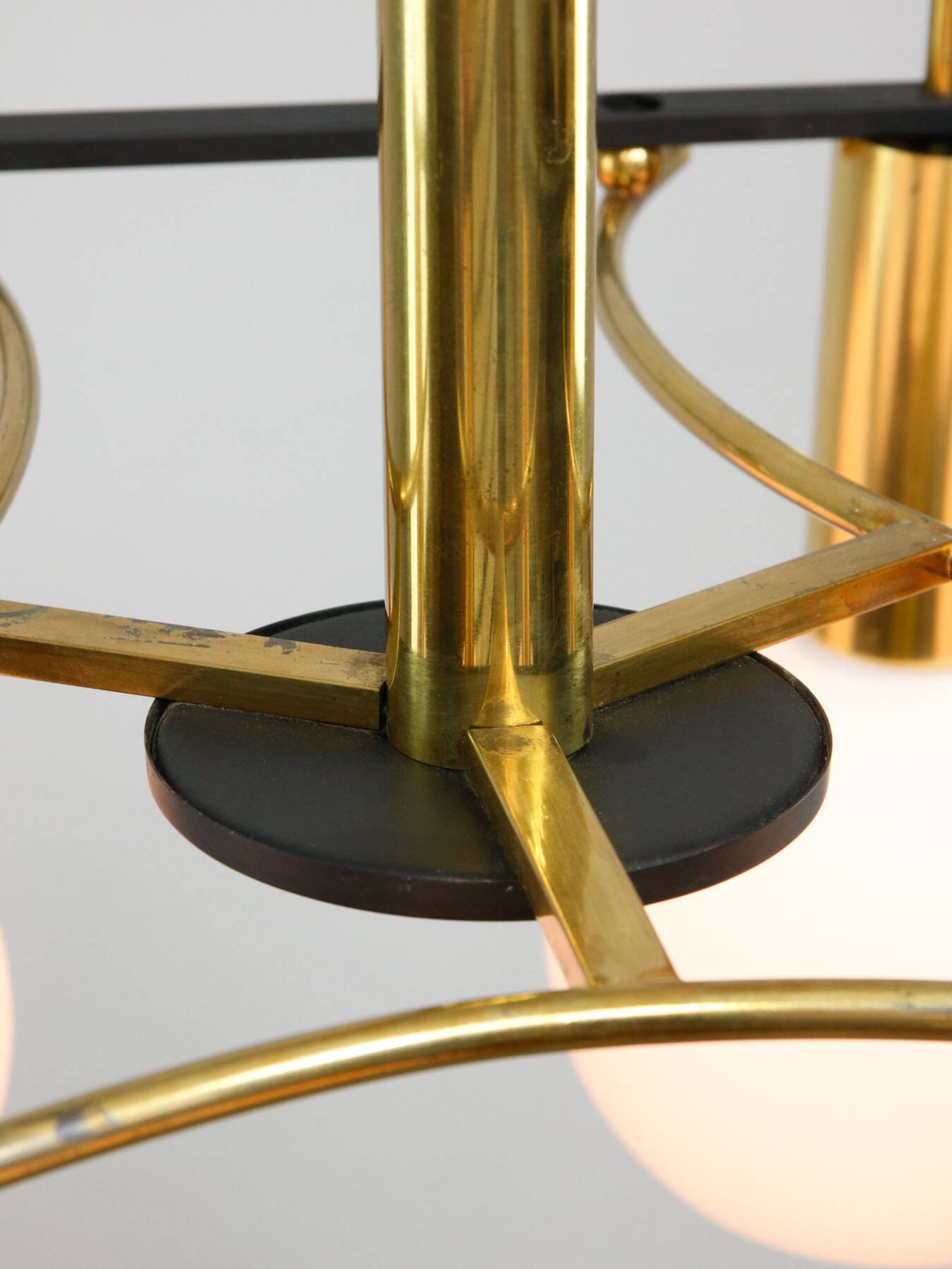 Mid-Century Modern Italian Brass and Opaline Chandelier