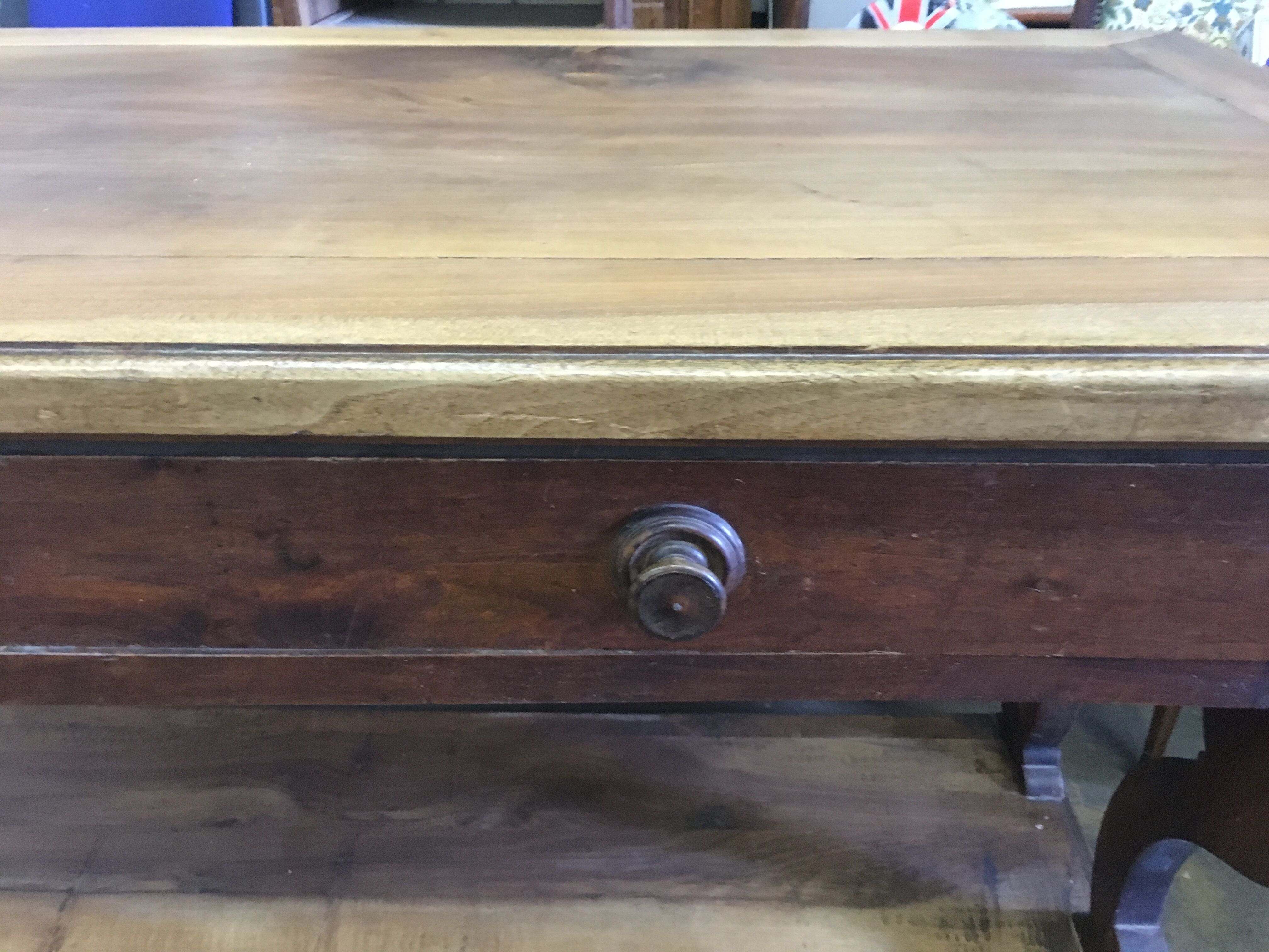 Walnut table draper XIX century