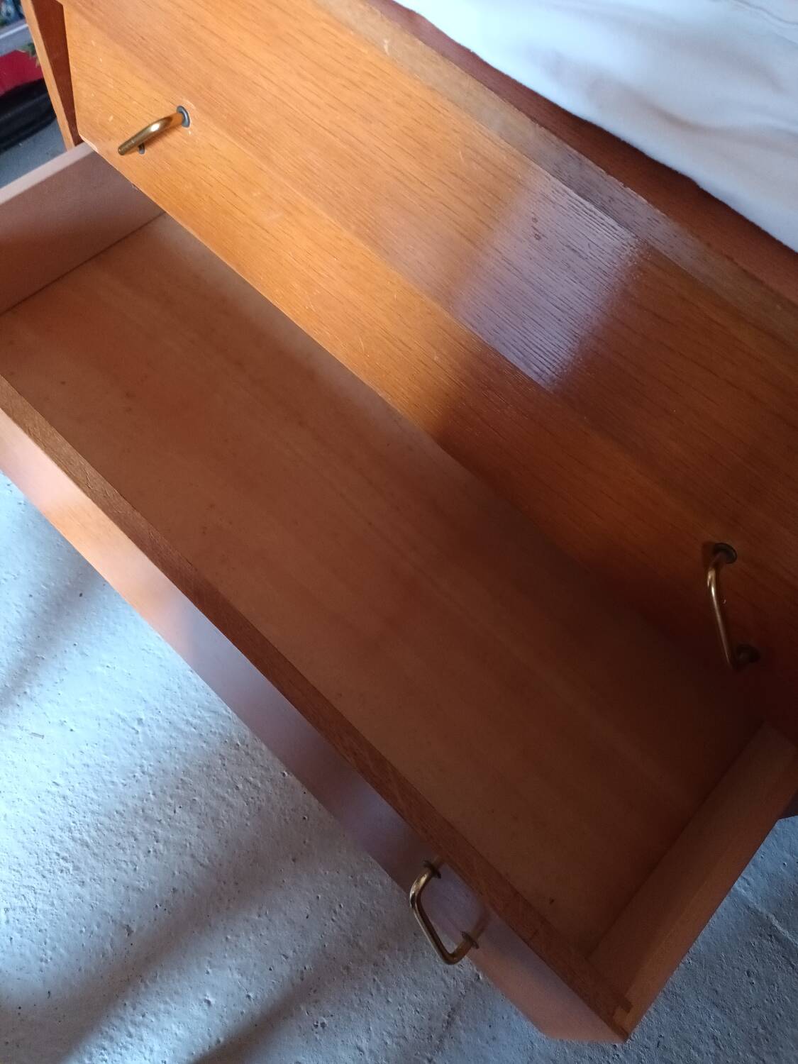 Vintage chest of drawers