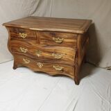 Louis XV Curved Malouine Chest of Drawers
