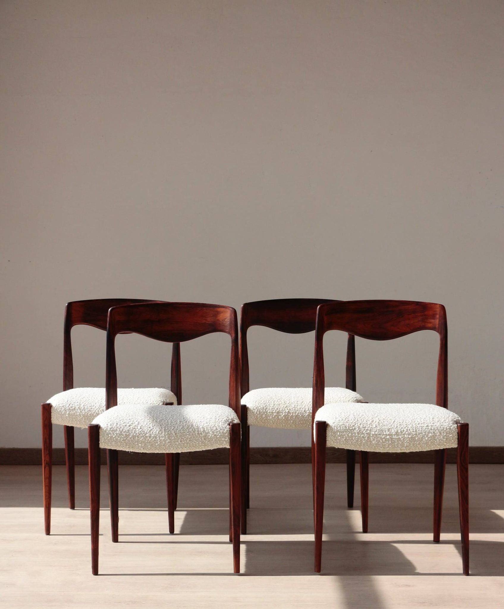 Set of 4 Scandinavian rosewood chairs – Otto Møller style | Vintage