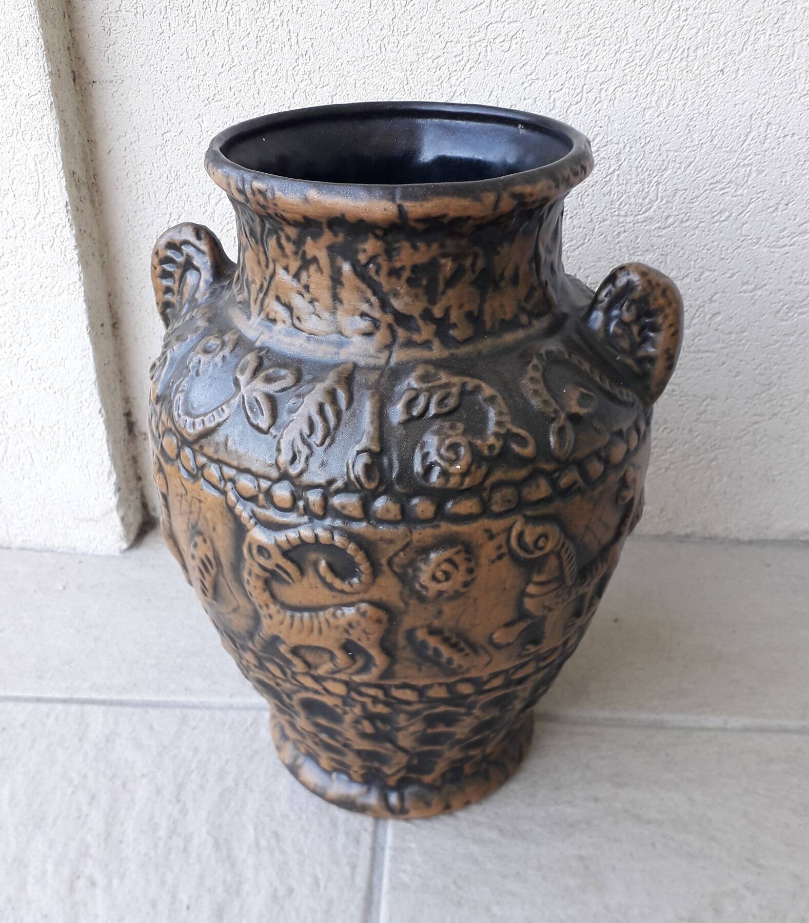 Jasba ceramic vase