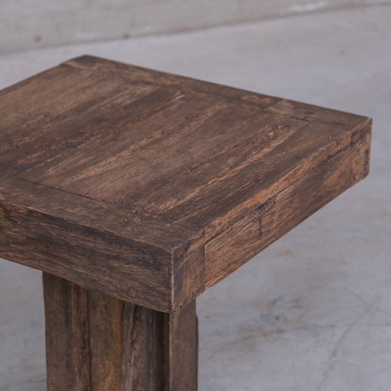 Paire de tables d'appoint en bois Wabi-Sabi, Belgique 1950