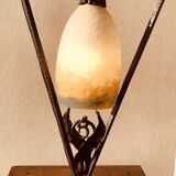 Art deco table lamp with hammered wrought iron base and tulip muller brothers lunéville signed