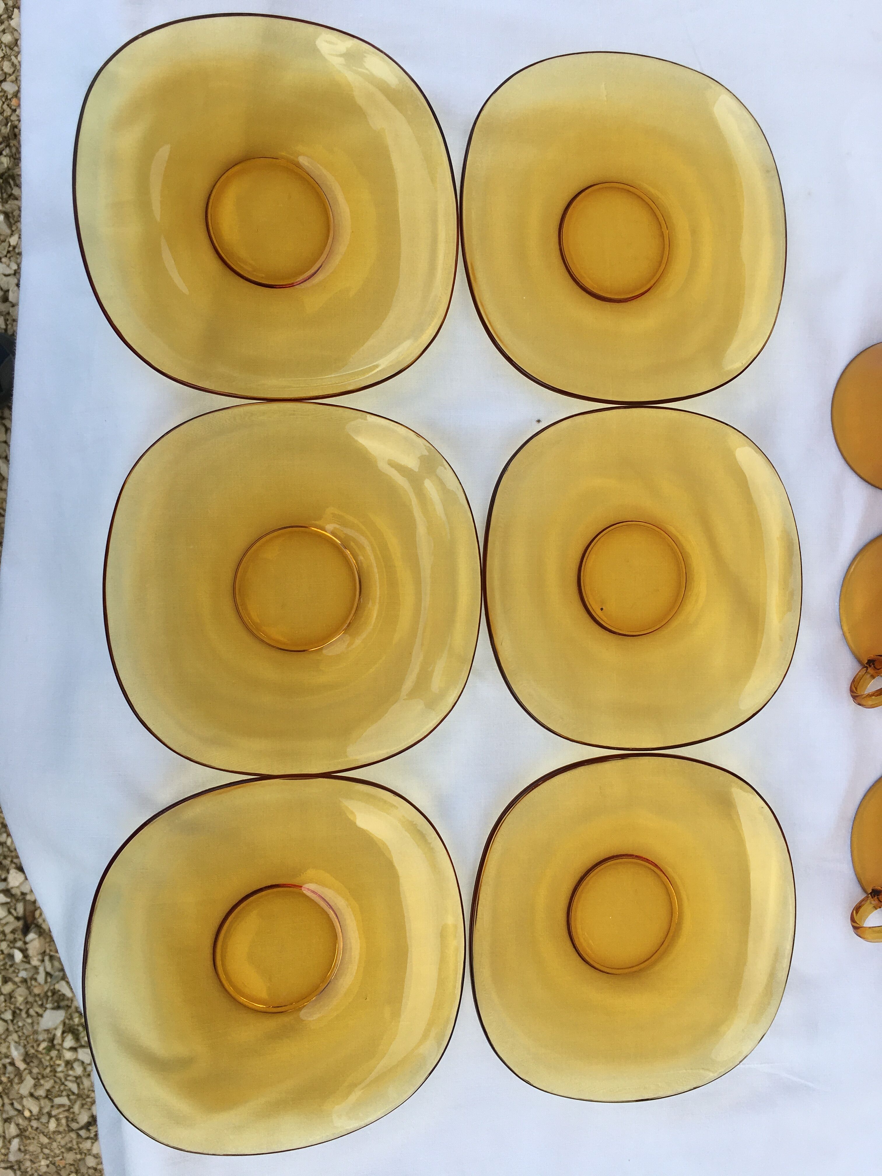 Set of 6 Duralex cups and 6 Vereco saucers