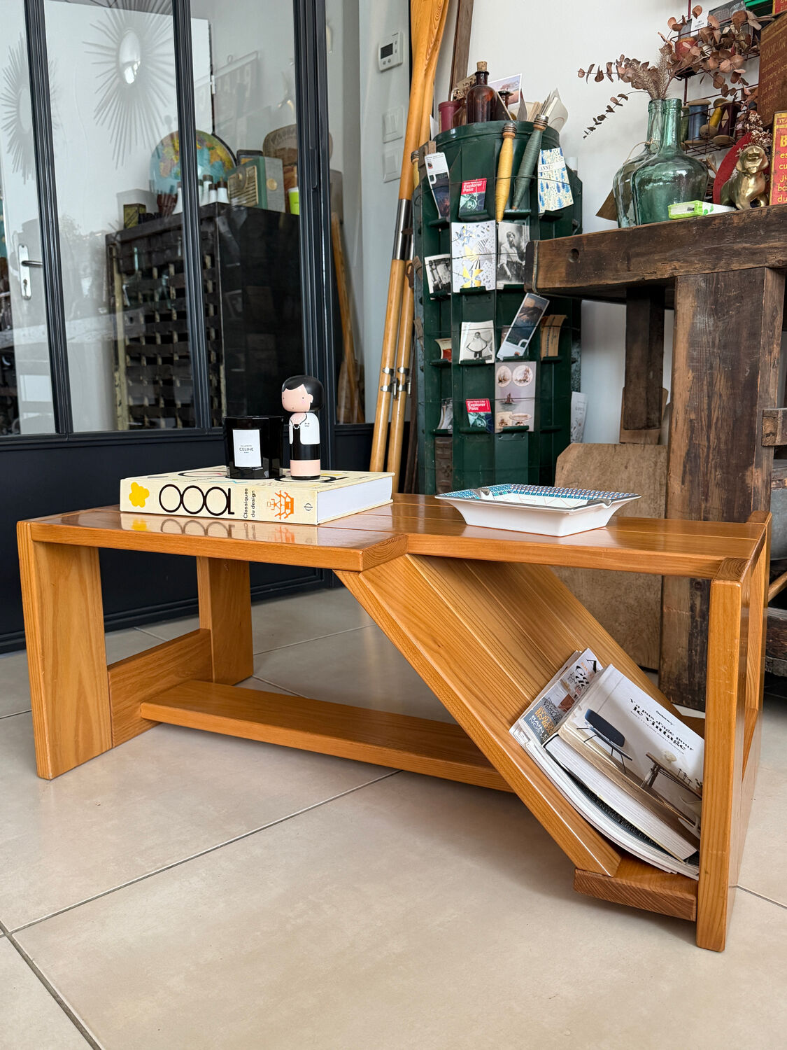 Table Basse Architecturale en Orme Massif vintage – Maison Regain
