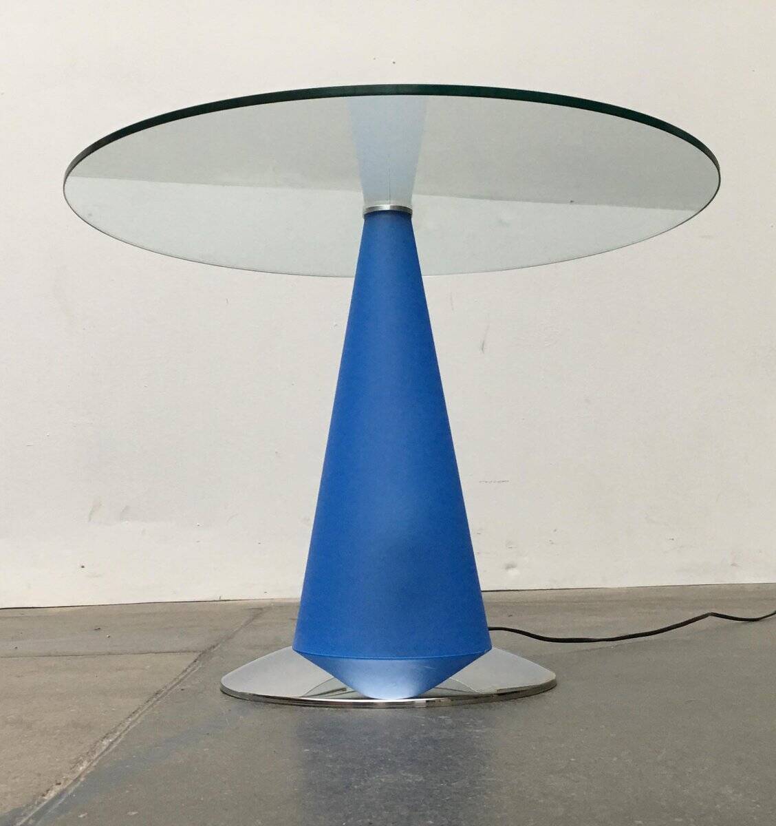 Birillo postmodern side table and floor lamp by Parisotto for Fontana Arte, 1980s