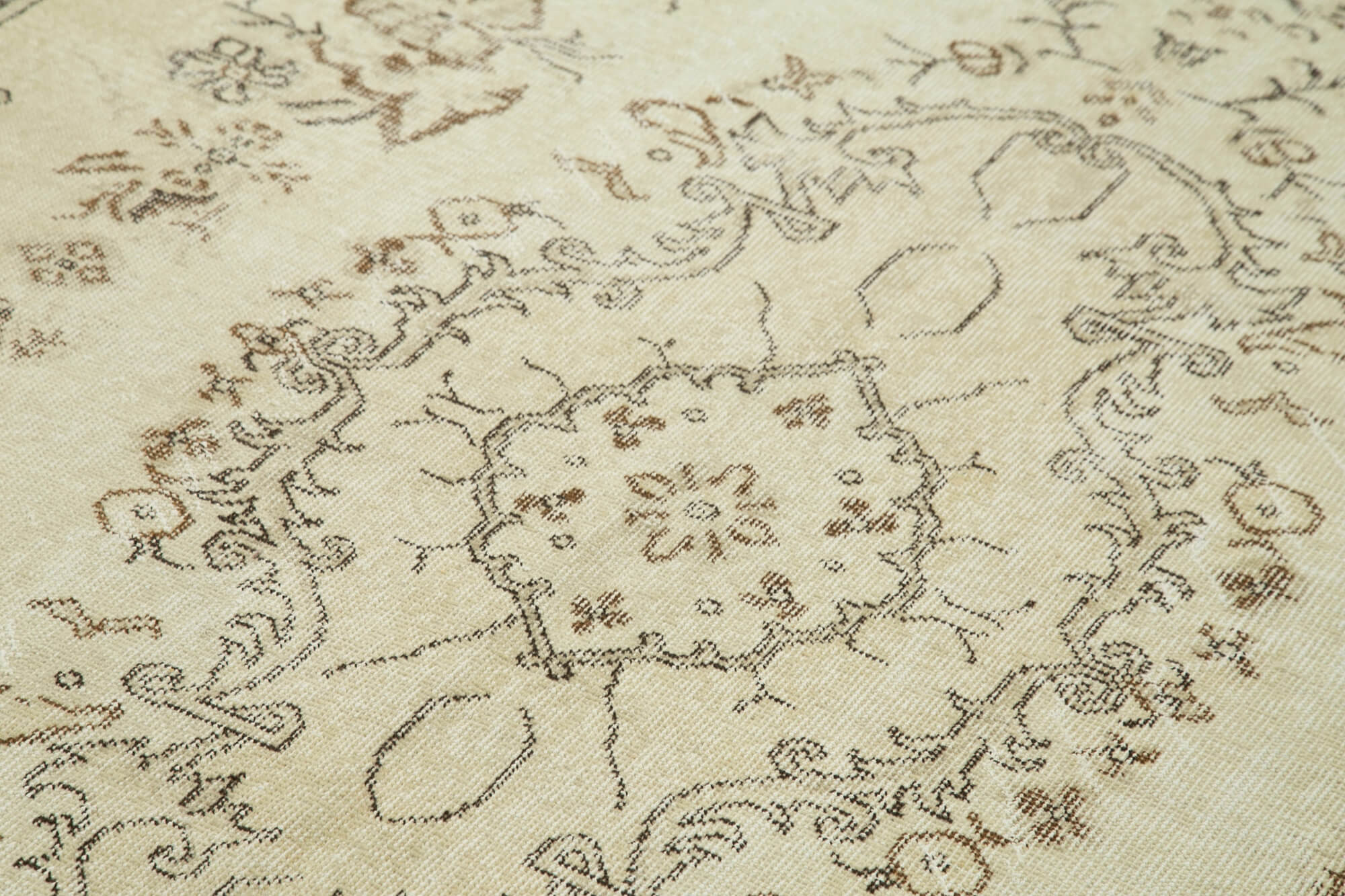 Turkish beige carpet 170 cm x 290 cm