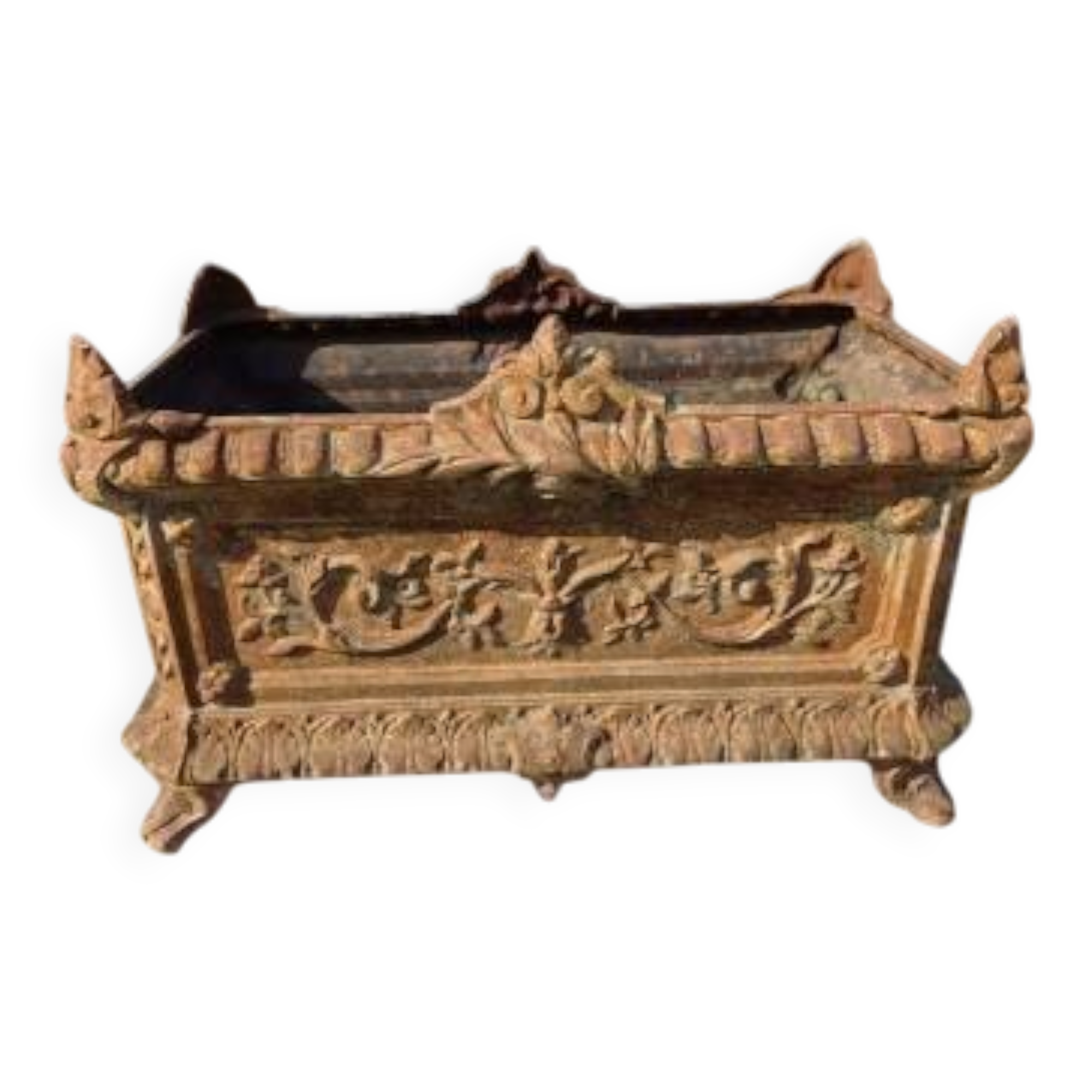 Cast iron planter from 1900 by the Charleville-Mézières establishments.