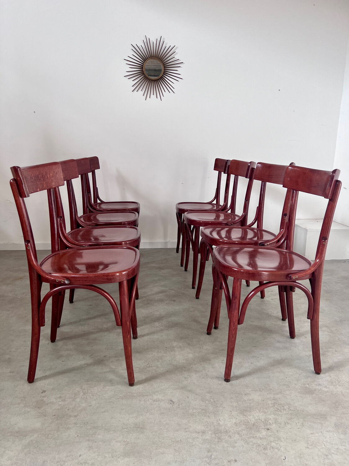 Set of 8 vintage 70s curved varnished wood bistro chairs