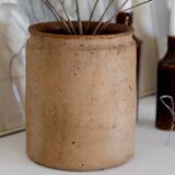 Old terracotta pot Provence XIX th