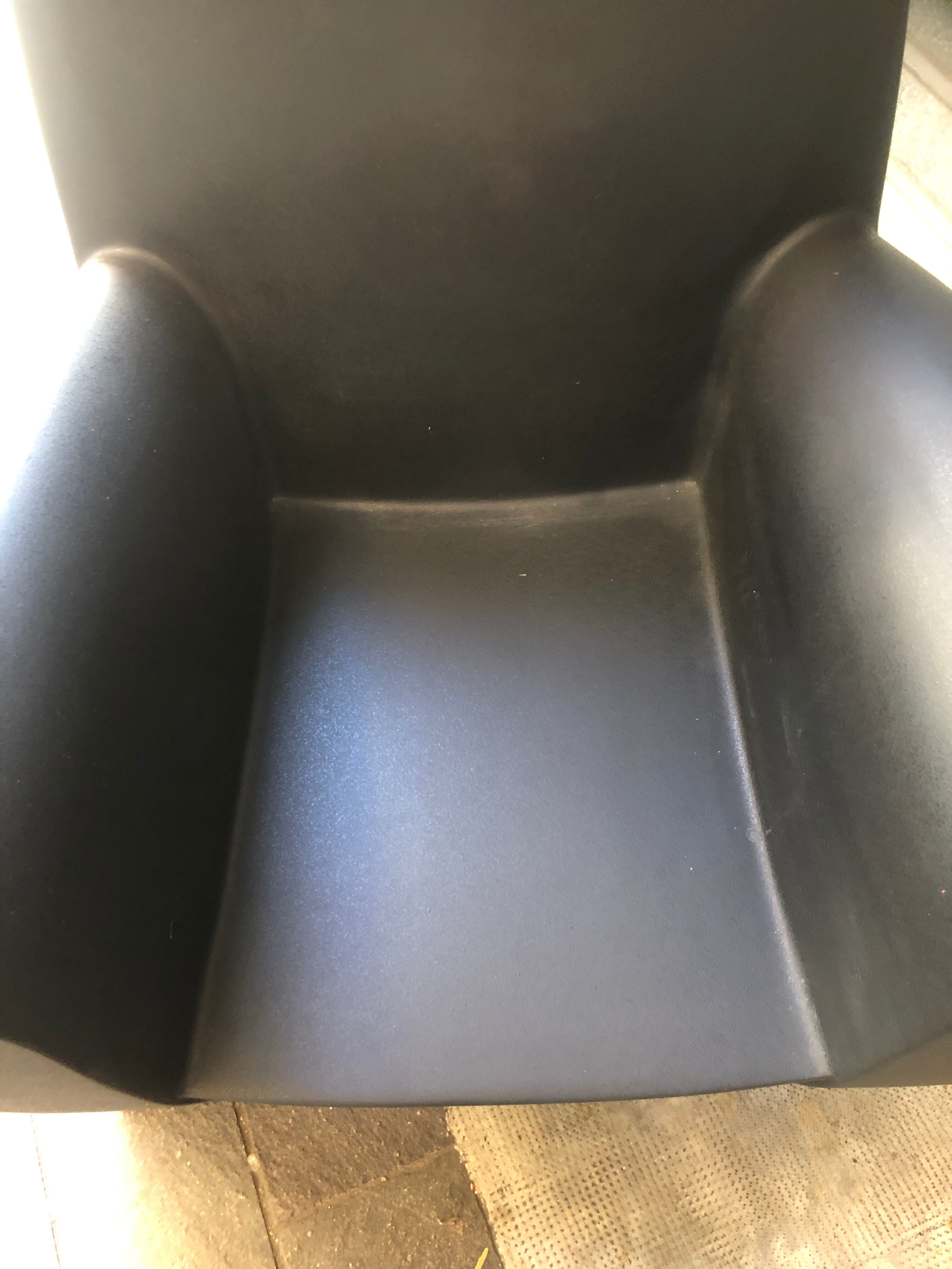 Armchair "Richard III" by Philippe Starck publisher Baleri