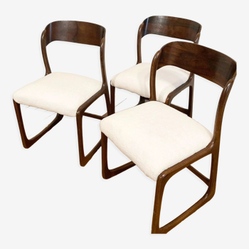 Trois chaises Baumann traîneaux bémol