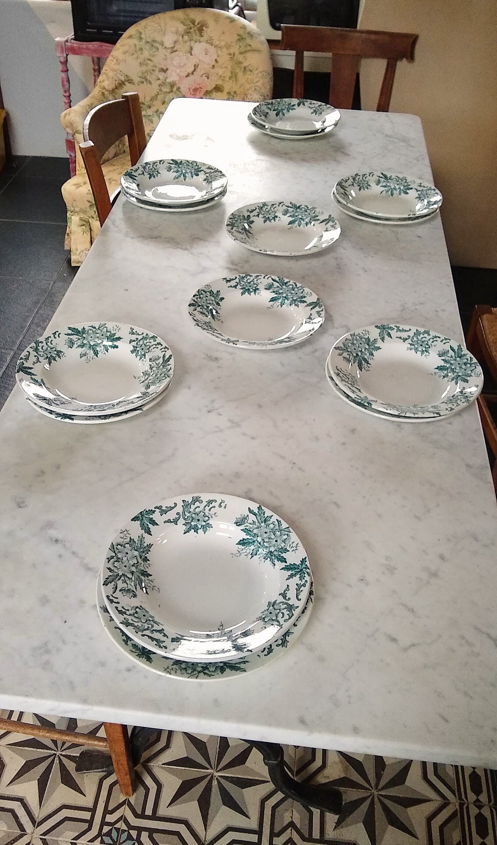 8 hollow plates Anemone pattern of St Amand green gray color