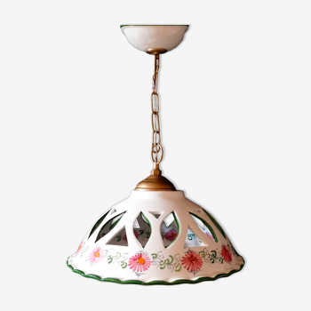 Enamelled metal luminaire suspension