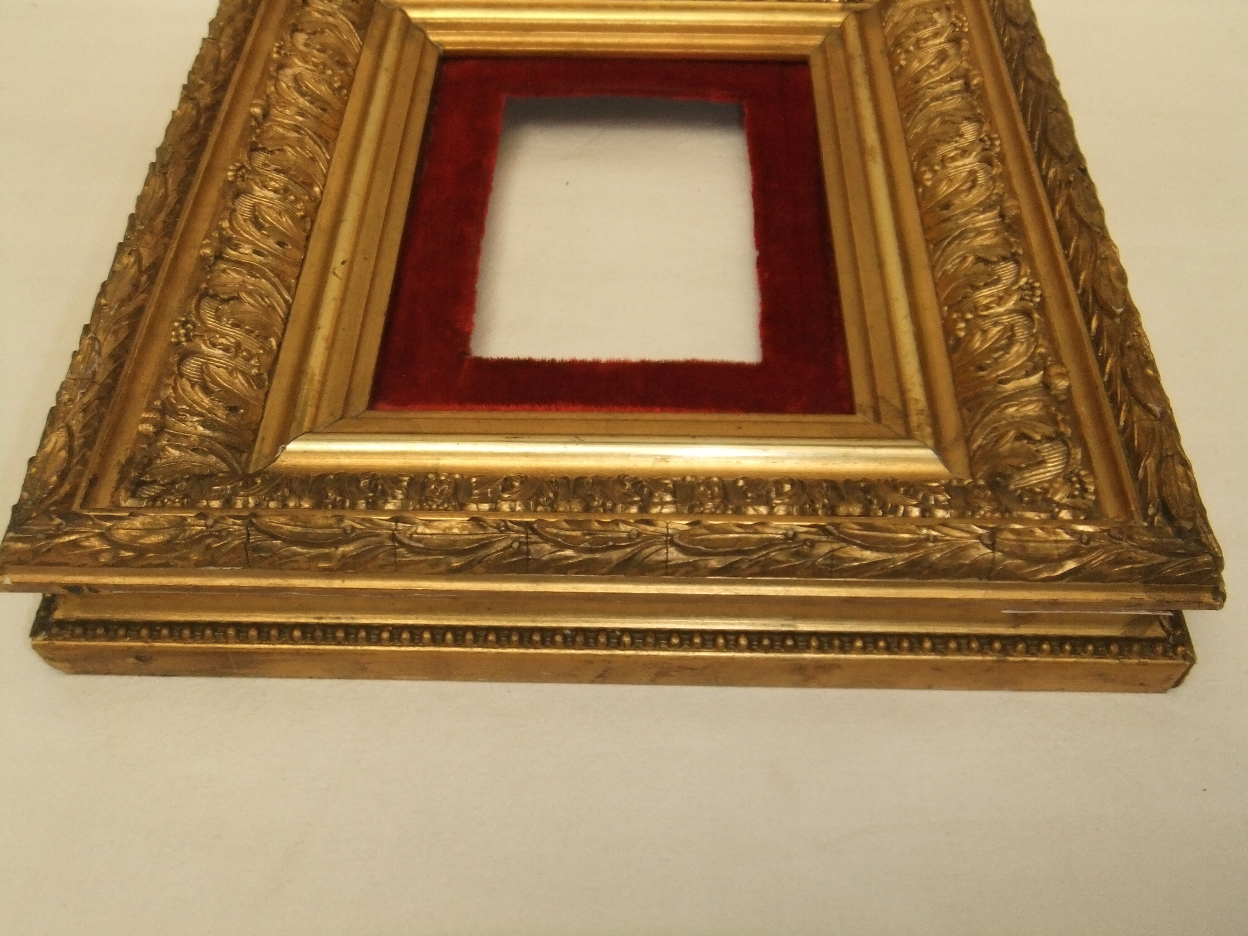 Frame XIX gilded stucco wood decoration acanthus leaves painting painting