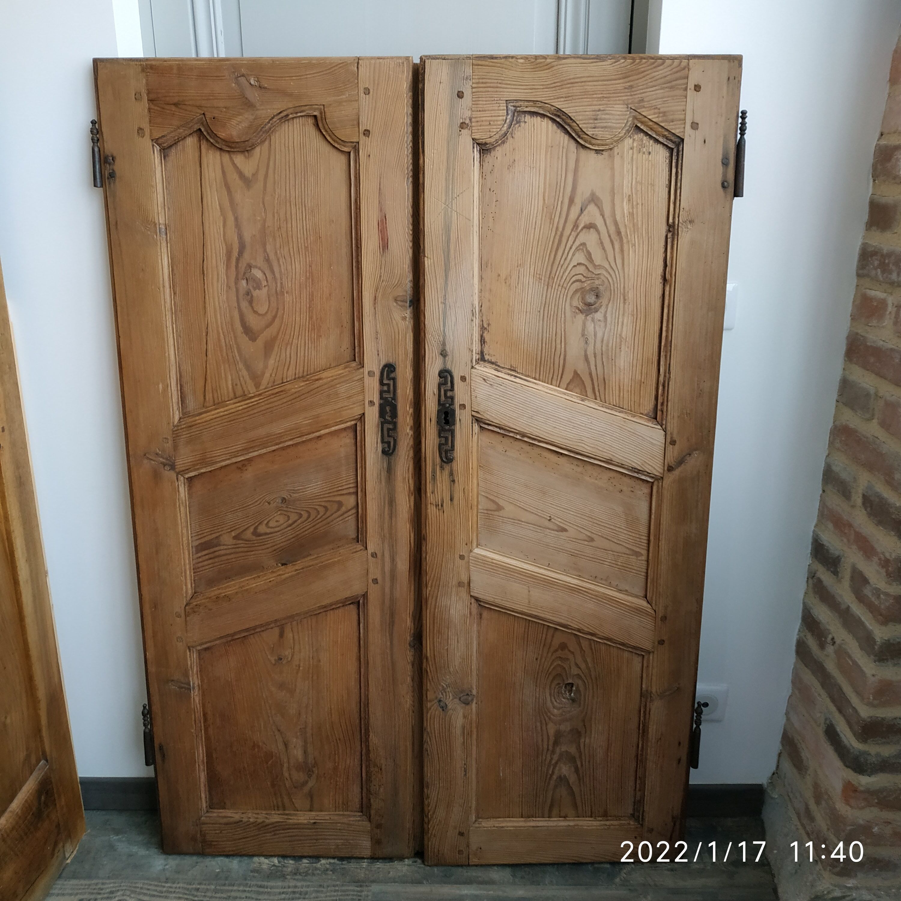 Pair of cabinet doors