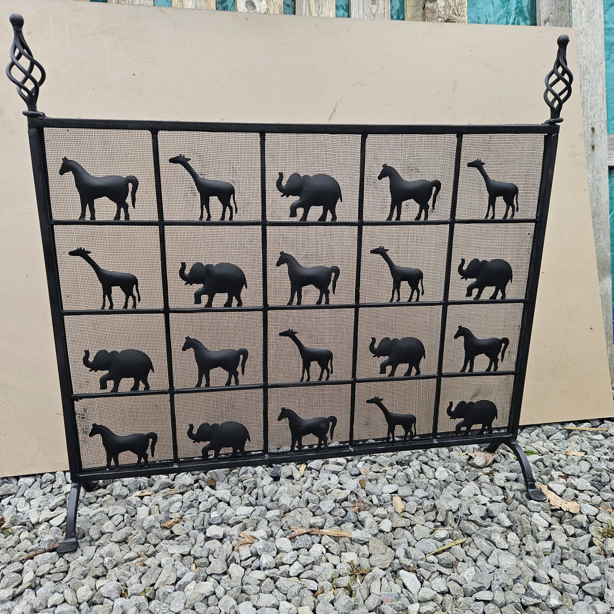 Chimney fire screen Atelier Marolles