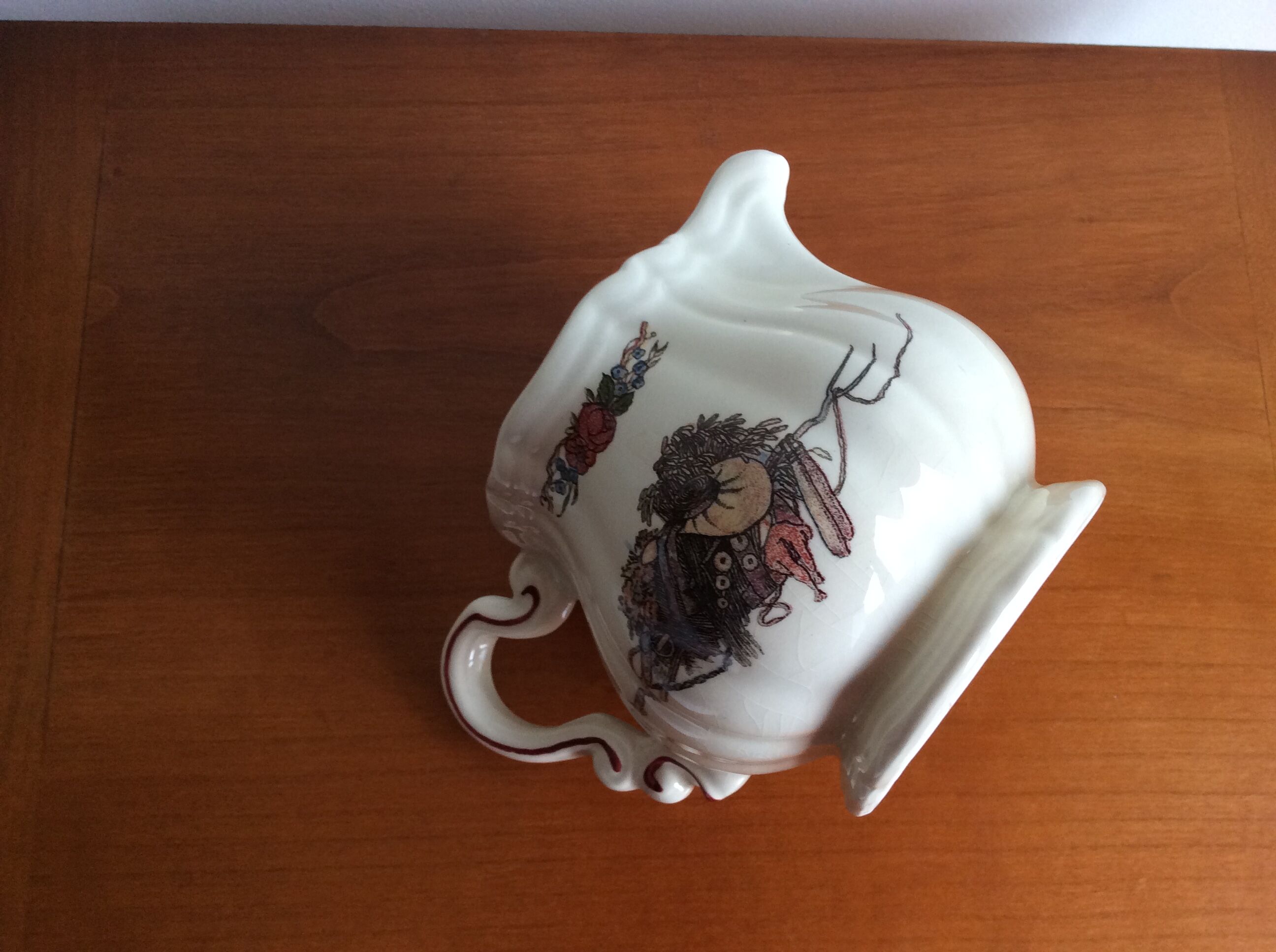 Creamer Old earthenware milk pot Sarreguemines Obernai