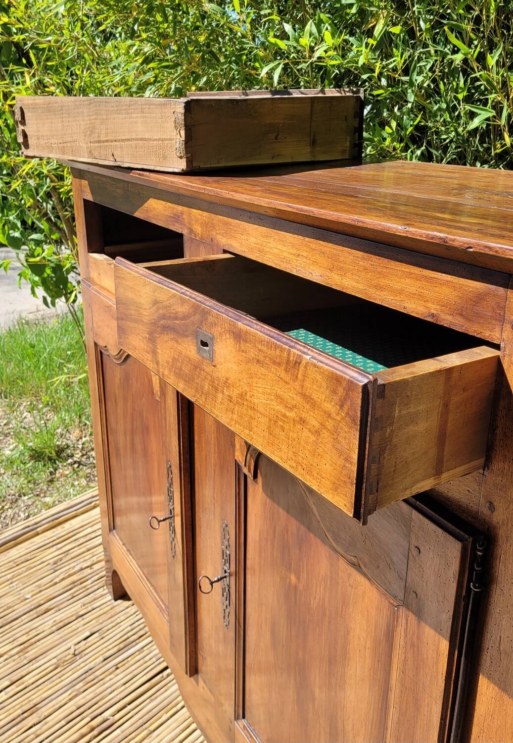 Large Louis XV country sideboard in walnut