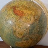 Globe 1960 by Raths